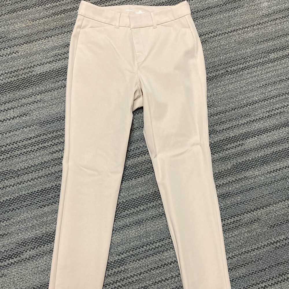 Khaki Old Navy pixie cut dress pants